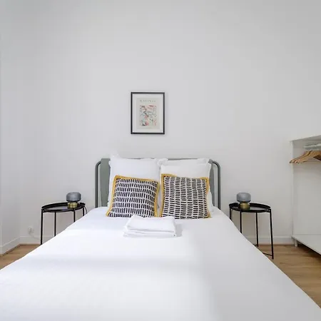 Apartment Perretti - Spacious Flat 2bdr Paris